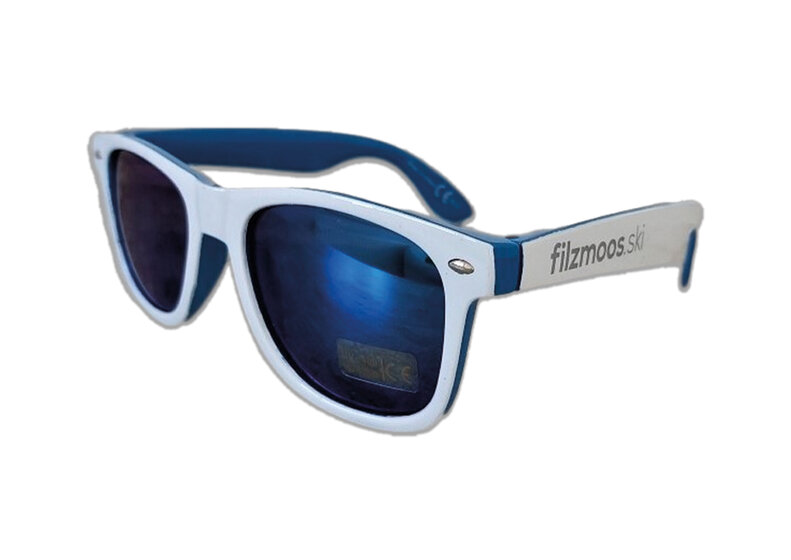Blue and white sunglasses with dark lenses and filzmoos.ski branding on the temple. | © Bergbahnen Filzmoos GmbH
